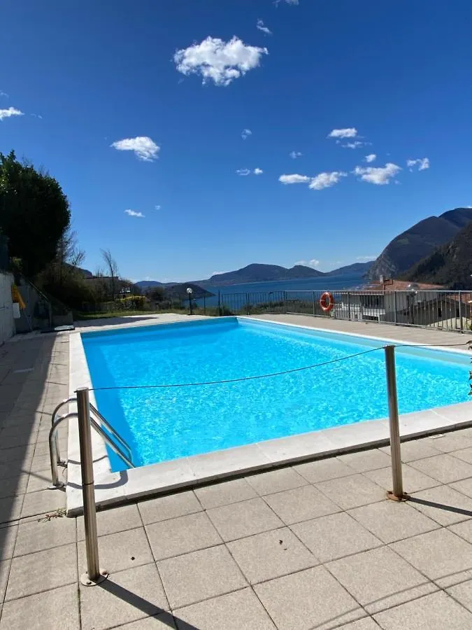 Lake View 18 Sale Marasino Daire
